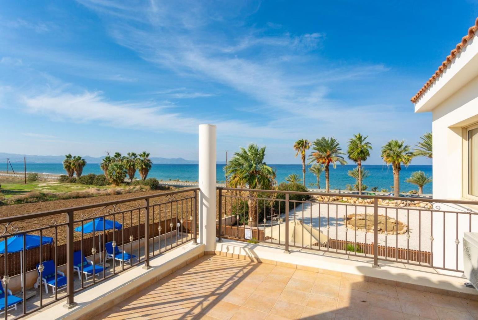 Villa Seashore One Paphos Exterior foto