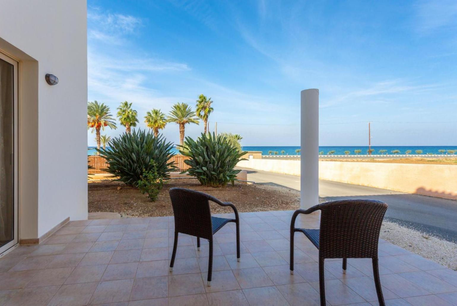Villa Seashore One Paphos Exterior foto